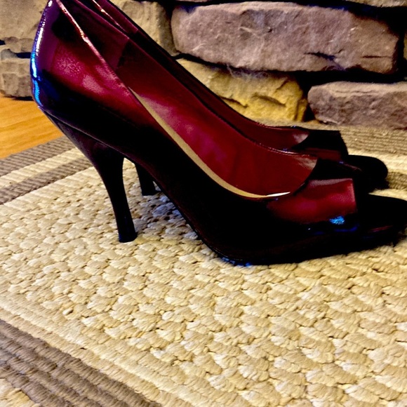 Ruby red, Peep toe stiletto pumps - Picture 2 of 7